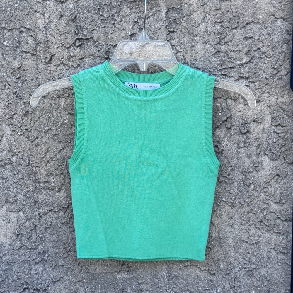 Zara Knit Crop Tank Top Women Small Green Ribbed Sleeveless Crew Neck